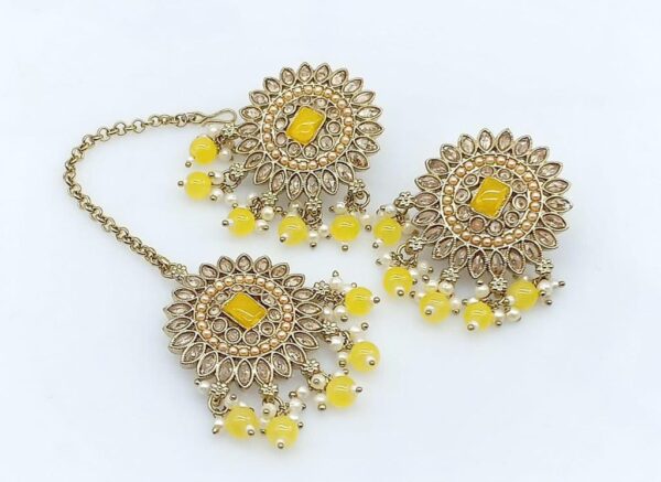 Earring With Tikka | Jewellery