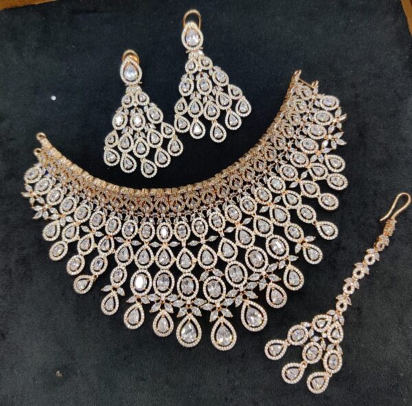 Necklace set