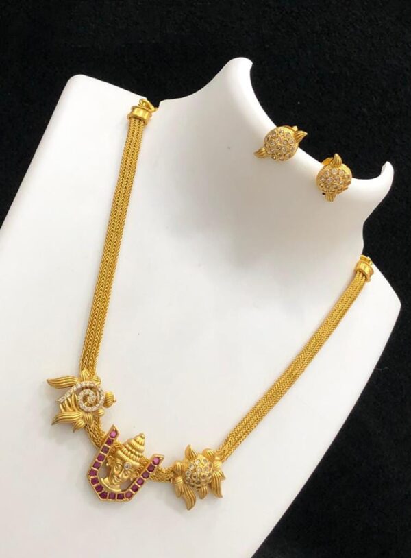 Necklace set