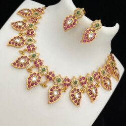 Kemp Stone Necklace Set | jewellery
