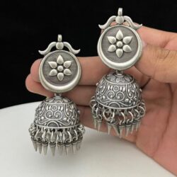 Earrings Jhumka